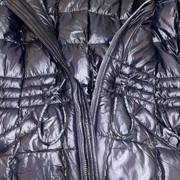 FP Movement Women's Patricia Packable Poncho Puffer - Picture 8 of 10